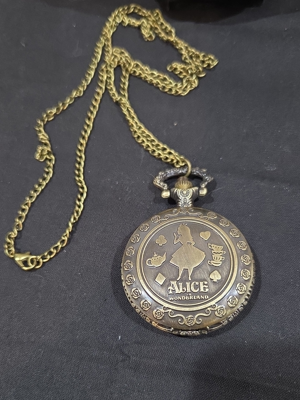 ALICE IN WONDERLAND POCKET WATCH